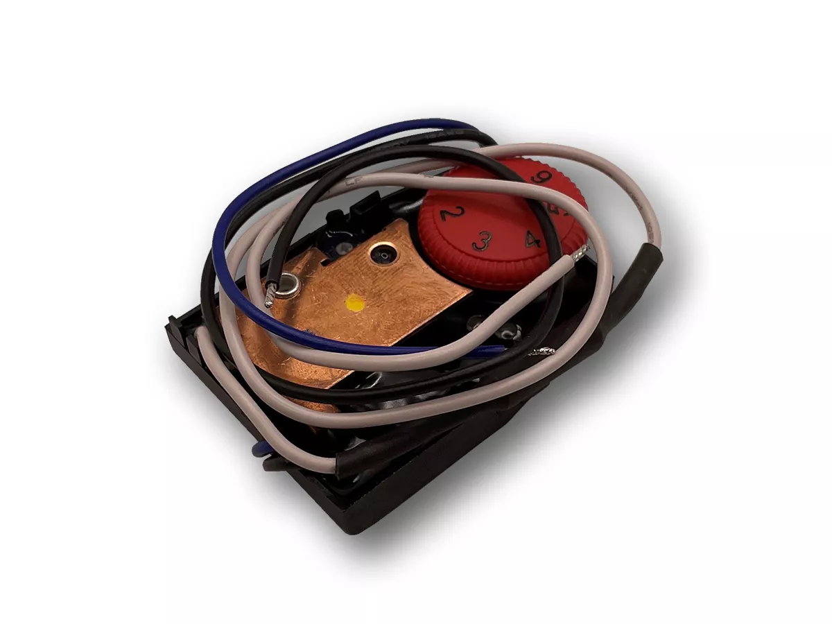 Régulateur de vitesse réf. 2 610 921 905 BOSCH